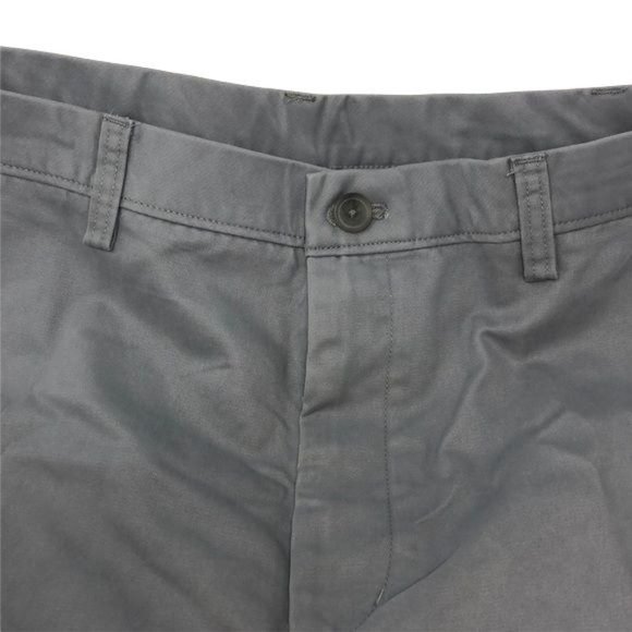 Haggar Men's Eco Straight Fit Flex Waistband Front Twill Short Size 44W - Picture 2 of 4